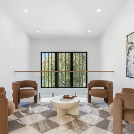 1747_gilson_st_mclean_va_living_room